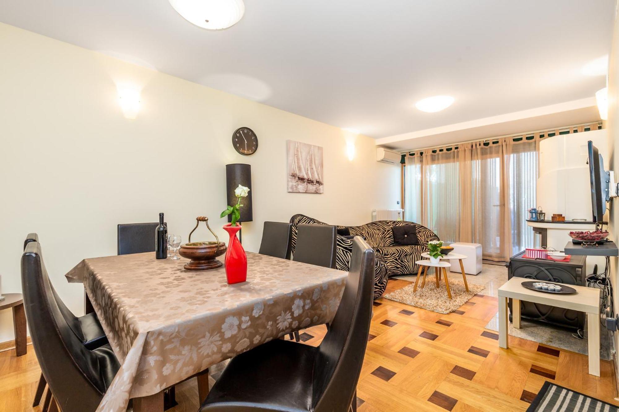 Lux Apartmani 奥帕提亚 外观 照片