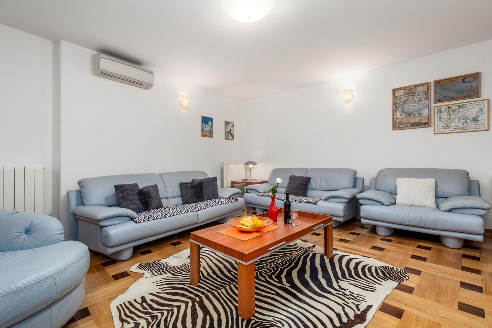 Lux Apartmani 奥帕提亚 外观 照片